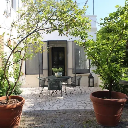 Villa Lisa Vila *